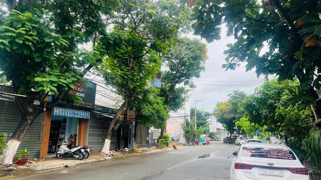 Bán 60m2 đất ngang 4m gần chợ osin,ngay đường nguyễn thị định, phước long 0902 802 ***
