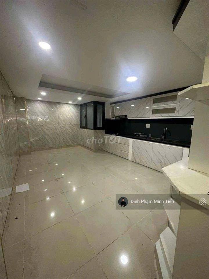 Bán nhanh mtkd 20m đường số 23 p11 q6  4,5 x 20m 4 tầng 16.5t