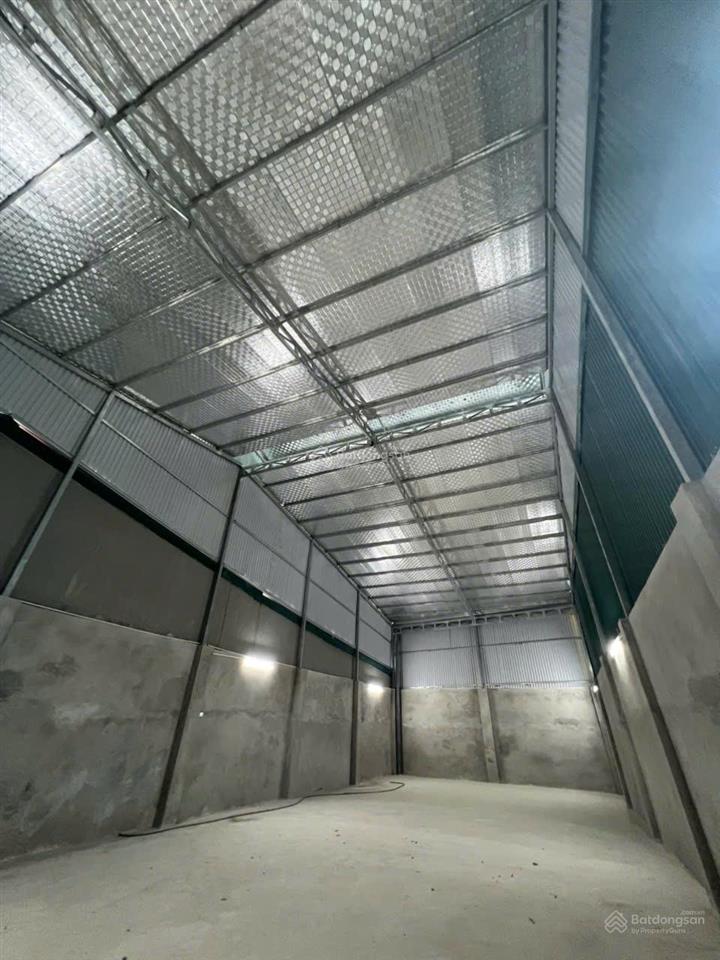 Cho thuê kho xưởng đẹp 180m,250m vuông vắn,điện 3fa giá chỉ 38k/m tại la phù,hoài đức,hà nội