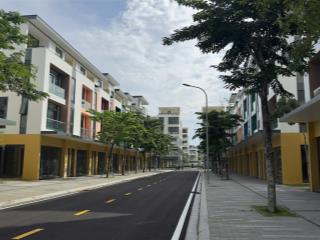 Chủ giảm 2 tỷ bán myhomes capital dt 215m2 giá 6,5 tỷ gần trường học và trung tâm hội nghị apec