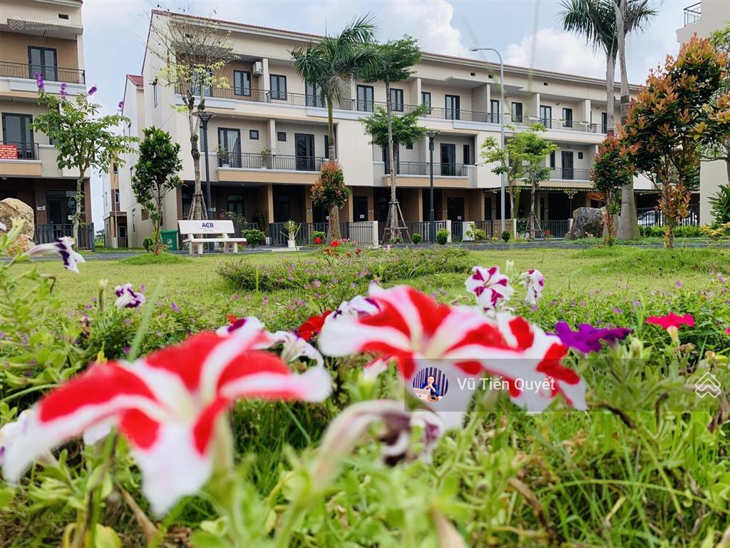 Bán liền kề 75m2  hướng nam đẹp  đô thị centa city  cửa ngõ vinhomes vũ yên. giá 3,950 tỷ