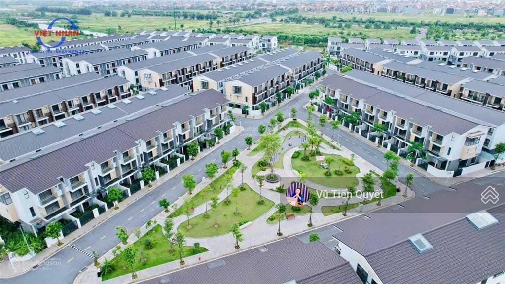 Bán căn 80m2 liền kề beomes  trục đường thông. đón sóng cầu nguyễn trãi. giá 5 tỷ