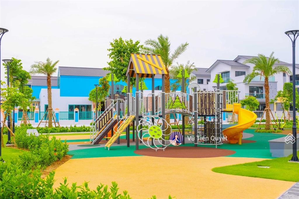 Bán liền kề 125m2  2 mặt thoáng. sapphire gem  ngay tthc mới thủy nguyên. giá 6,5 tỷ.