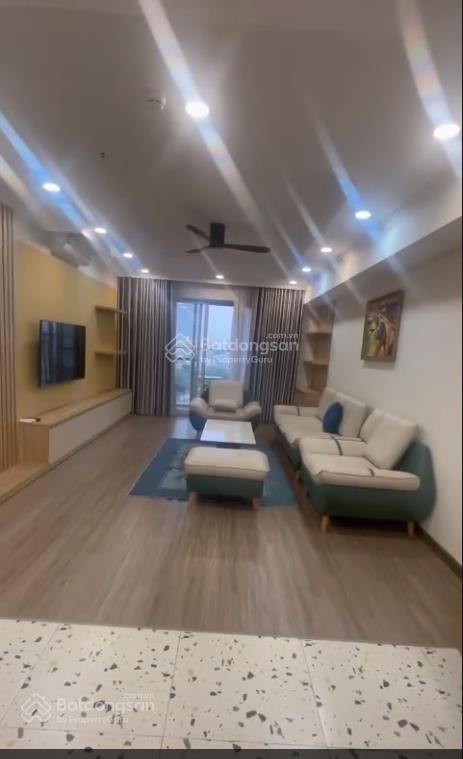 Cho thuê nhanh căn hộ cao cấp cosmo city căn 3pn 2wc dt 125m2, full nội thất đẹp, giá 23tr/th