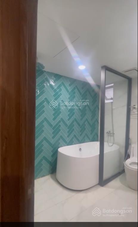 Cho thuê nhanh căn hộ cao cấp cosmo city căn 3pn 2wc dt 125m2, full nội thất đẹp, giá 23tr/th