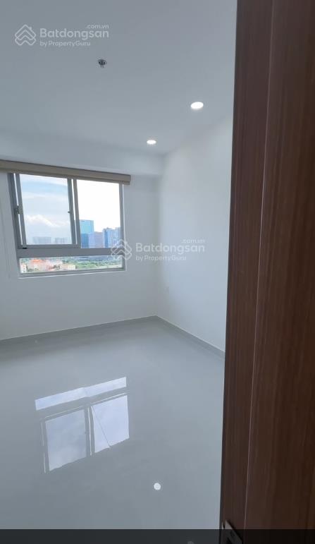 Cho thuê căn hộ 3pn cosmo city dt 97m2 giá chỉ 18 triệu/tháng, nội thất cơ bản