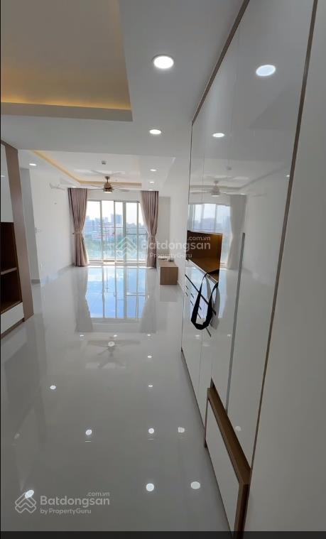Cho thuê căn hộ 3pn cosmo city dt 97m2 giá chỉ 18 triệu/tháng, nội thất cơ bản