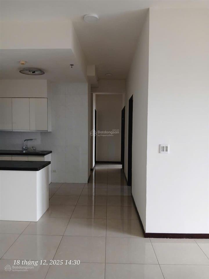 Bán gấp căn docklands chính chủ 3pn dt 117m2, mới như hình, tầng cao, view đẹp, giá 57tr/m2