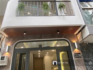 Chính chủ bán nhà 67/36 bùi văn ba, tân thuận đông, q7 cách chợ 50m. giá 3,35 tỷ. sổ hồng riêng