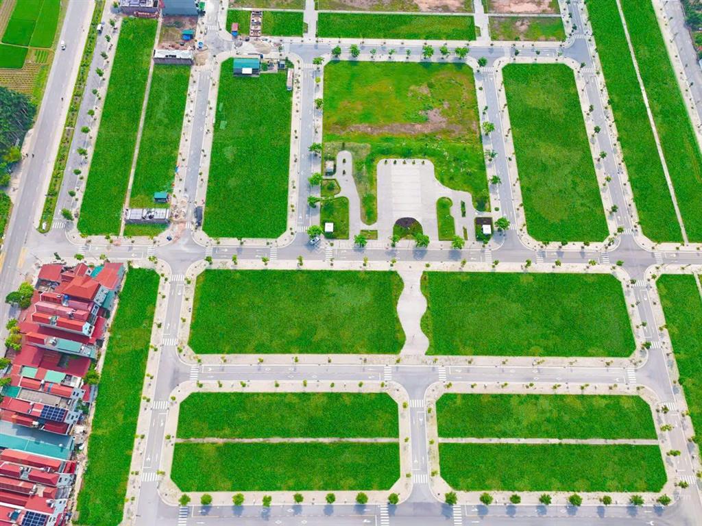 Bán lô đất mặt đường ql31  đối diện cao đẳng việt hàn  sổ đỏ chính chủ  hỗ trợ ls 0%