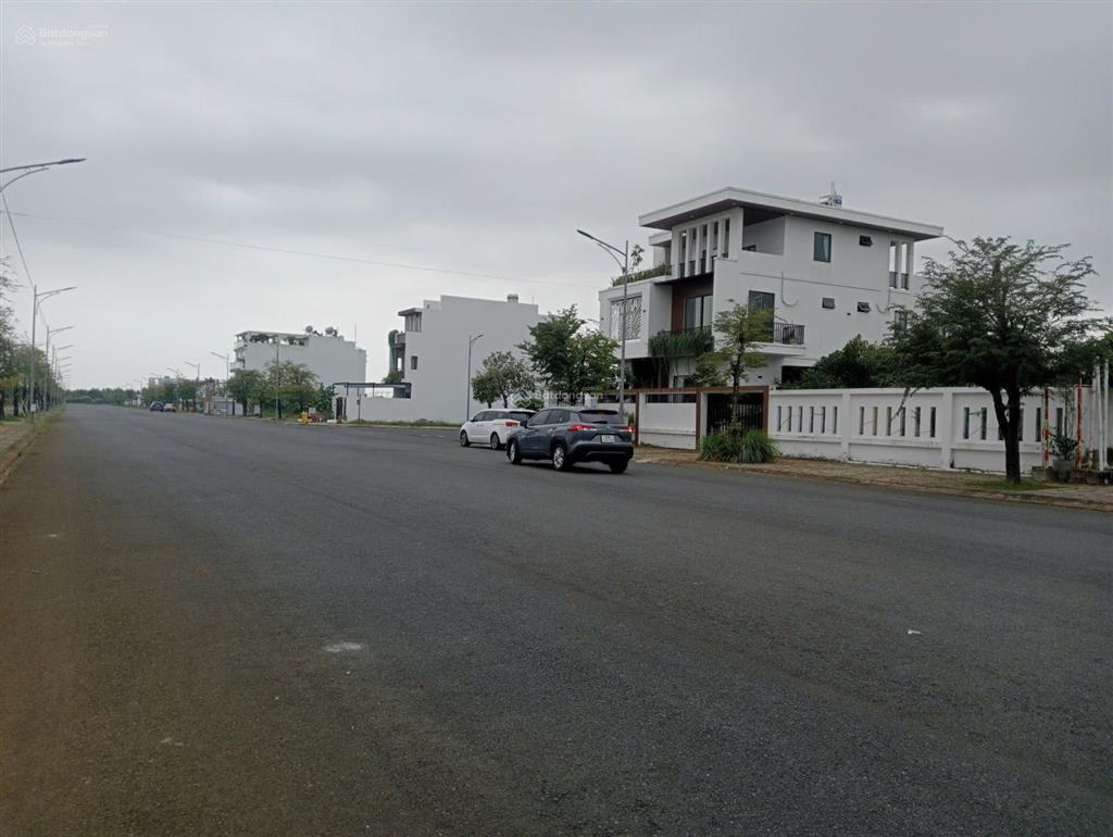 Bán nền sổ hồng 100m2 đường số 5 dự án happy home cà mau giá chỉ 1,25 tỷ