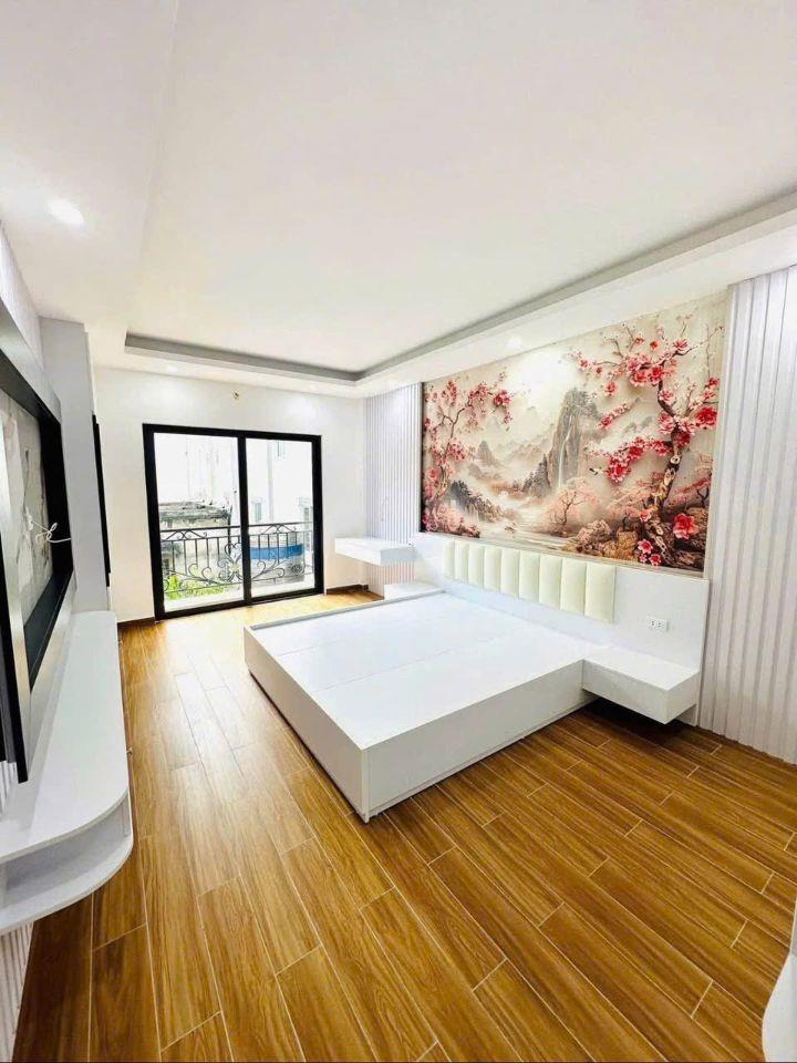 TÔI ĐANG CẦN BÁN CĂN NHÀ XÂY MỚI TINH  38M2 X 5T TẠI PHỐ KIM GIANG  THANH XUÂN  GIÁ NHỈNH 8 TỶ