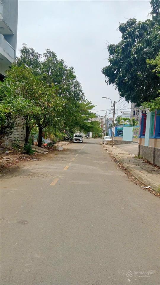 Bán lô đất 110m2(5x22) 71 triệu/m2 và 100m2 giá 8tỷ1 tl  kdc t 30 bình hưng, bc, sổ h riêng.