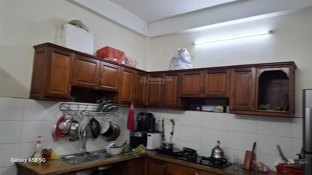Nhà bán 4 tầng, 4x11,6m, giá 10tỷ400 tl 4pn, 3wc  mt đường 40m kd phạm hùng p5 q8  ko bị lộ giới