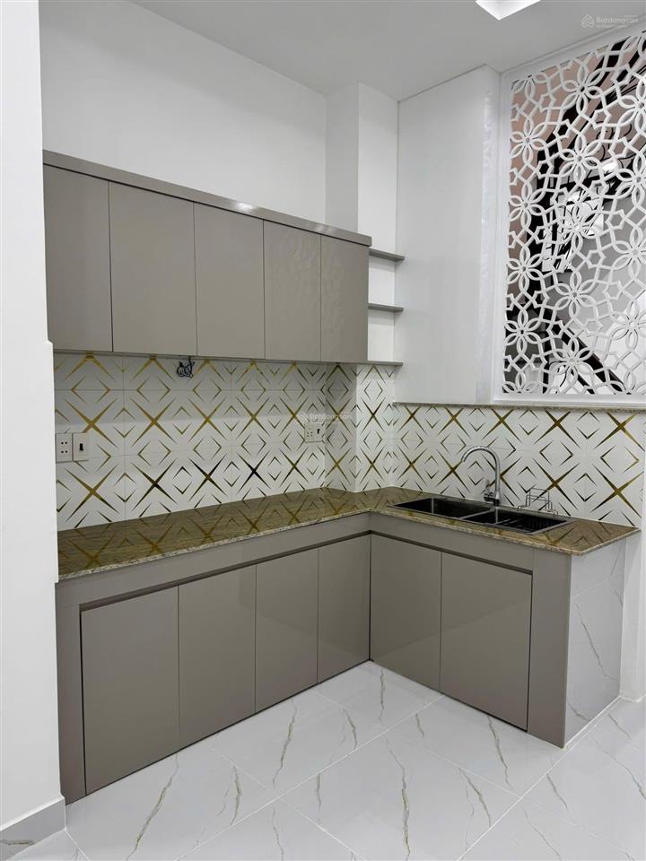 Nhà bán trệt,lầu37m24,4 x 8,52 pn,2 wc hẻm xe ba gác đường âu dương lân p3q8 sổ h hoàn công đủ