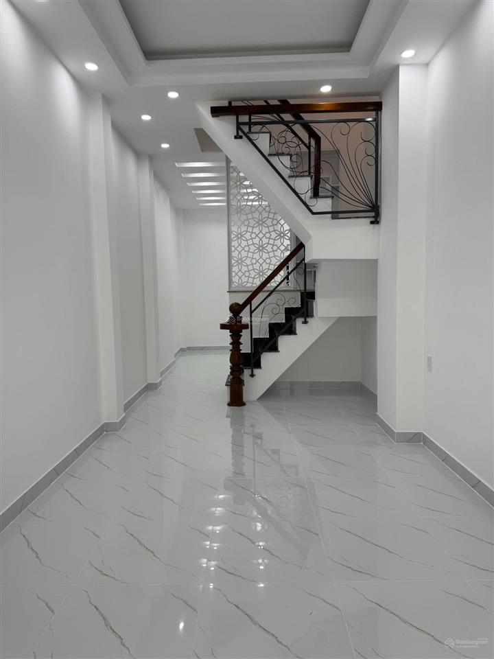 Nhà bán trệt,lầu37m24,4 x 8,52 pn,2 wc hẻm xe ba gác đường âu dương lân p3q8 sổ h hoàn công đủ