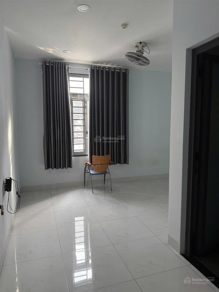 Nhà bán 4 tầng 5 x 20m 100m2 5 pn, 4 wc 7tỷ5 tlmt 12mkdc intresco 13e , l việt kiều,ph phú, bc