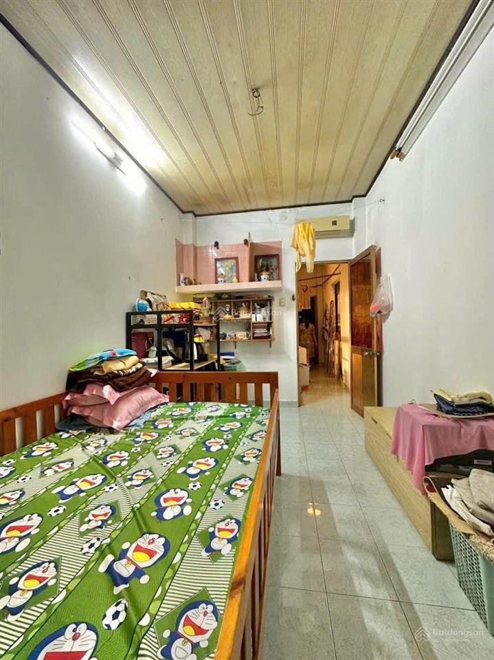 Nhà bán 5 tầng  3 x 9  4 pn, 4 wc hẻm 4m trần hưng đạo  nguyễn văn cừ q5 cũ  sổ hồng hc đủ