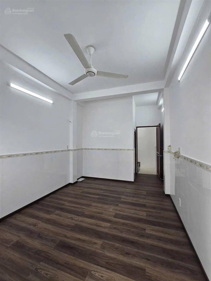 Nhà bán 4 tầng 3,5 x 153 pn,3 wc btct mặt tiền kinh doanh tạ quang bửu p2q8 cũ sổ hồng h công