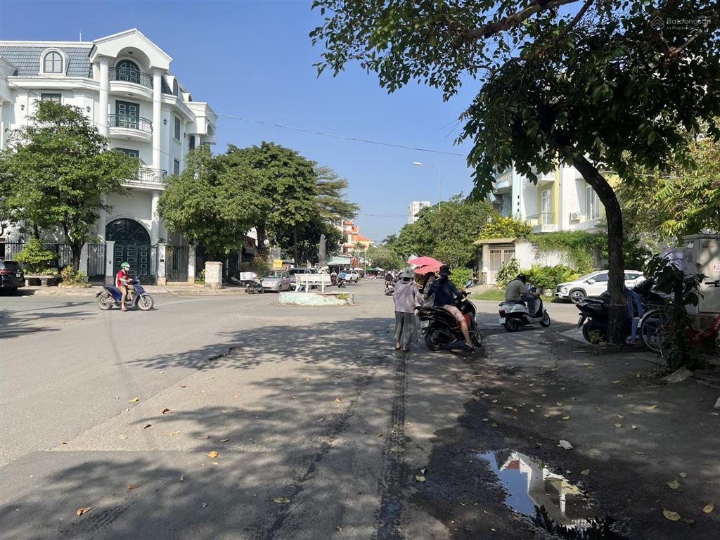 Nền biệt thự hiếm có mặt tiền đường 20m view sông phù hợp kinh doanh hoặc nghỉ dưỡng