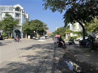 Nền biệt thự hiếm có mặt tiền đường 20m view sông phù hợp kinh doanh hoặc nghỉ dưỡng