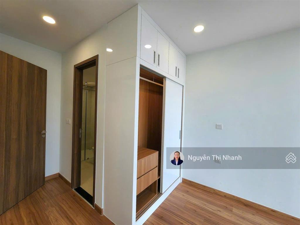 Chính chủ gửi bán eco green sài gòn  quận 7, 2pn  2wc, 70m2, tầng đẹp, giá 5.9 tỷ, block mới nhất