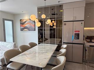 Gấp bán hai phòng ngủ vinhomes tân cảng nt đẹp chỉ hơn 10 tỷ sổ sẵn