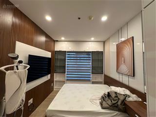 Bán căn hộ monarchy nội thất cao cấp 2pn 2 toilet 68m2 căn góc 2 ban công