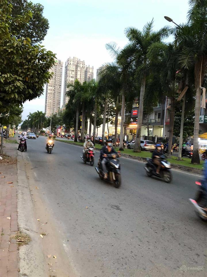 Nhà mặt tiền nguyễn thị thập him lam dt 100m2 có thang máy giá 42 tỷ, 0938 294 *** anh sang
