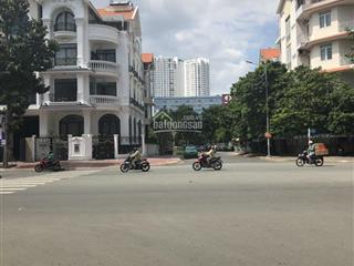 Chính chủ cần bán gấp lô 10m x 20m giá 197tr/m2. kdc him lam kênh tẻ,  0938 294 ***