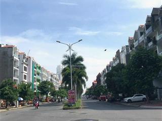 Bán lô đất 200m2 vị trí đẹp đường nguyễn thị thập himlam giá 87 tỷ thương lượng