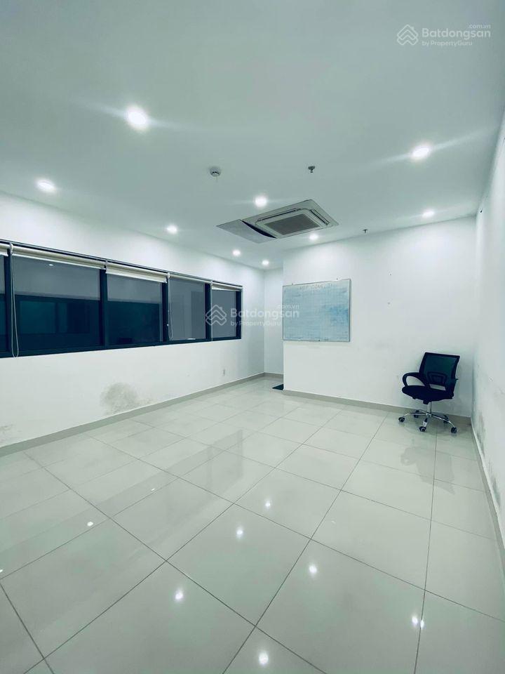 Cho thuê shophouse florita q7. mặt ngoài cạnh sảnh 100m2.  0921 055 *** giang (zalo  viber)