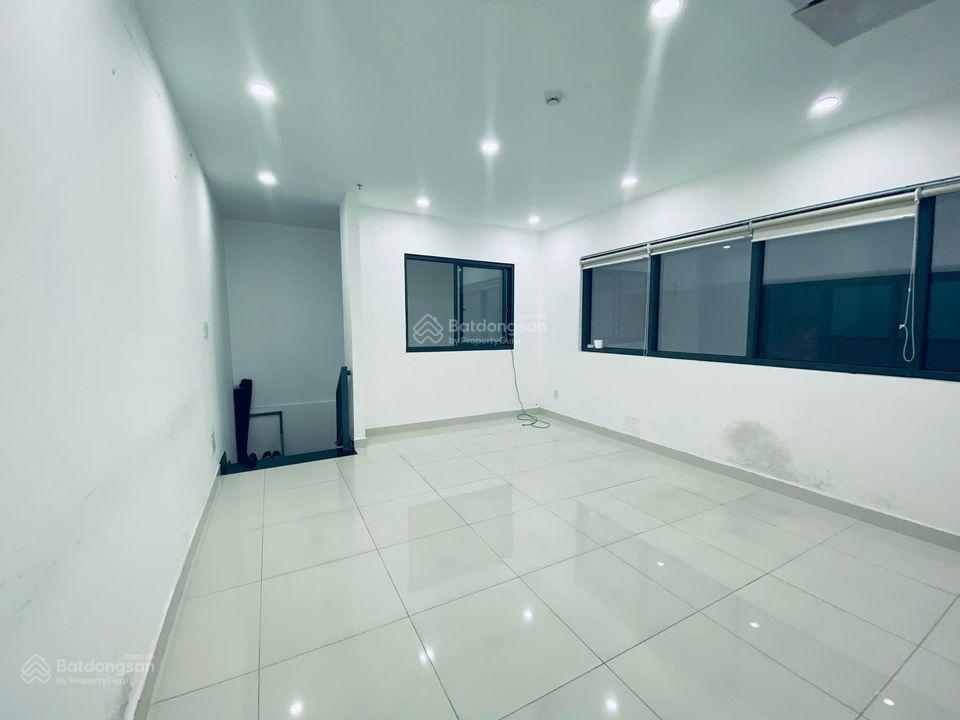 Cho thuê shophouse florita q7. mặt ngoài cạnh sảnh 100m2.  0921 055 *** giang (zalo  viber)