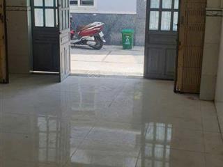 Cho thuê nhà 4x10m, mặt tiền đường hẻm nhựa 7m đường lâm thị hố