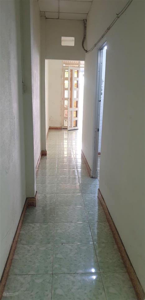 Cho thuê nhà mặt tiền 4,4x28m, giá 8tr500
