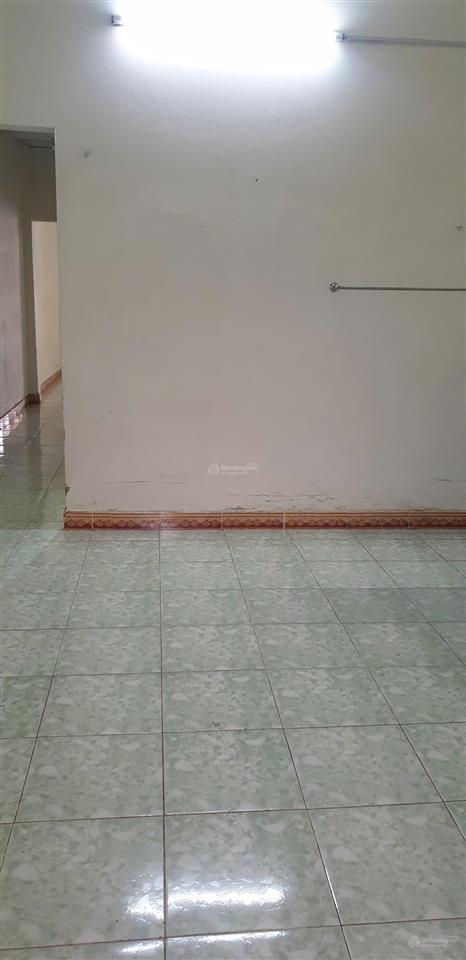 Cho thuê nhà mặt tiền 4,4x28m, giá 8tr500