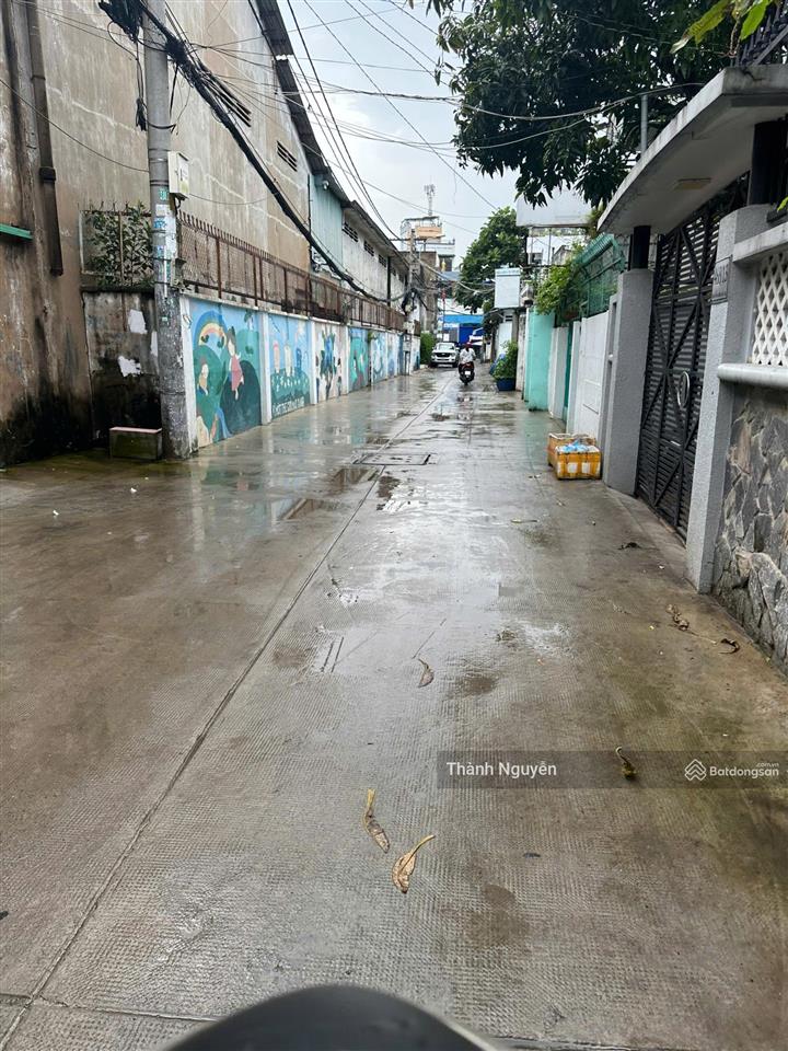 Bán gấp nhà hẻm nguyễn văn luông, quận 6. dt 12x19m dtcn 205m2 nhà 1 tầng giá bán 19,8 tỷ