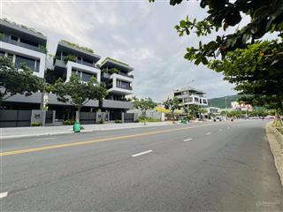 Bán toà căn hộ mặt tiền võ nguyên giáp,dt khủng 306m2, ngang 12m, dòng tiền 150tr/th, có thang máy