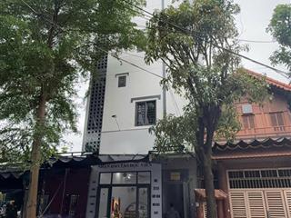 Chính chủ gửi bán toà căn hộ hoà nam 2, gôm 21 phòng kinh doanh. giá chỉ 10.x tỷ. doanh thu tốt