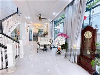 Bán nhà phố tại lakeview city giá 23 tỷ, 140m2, 4pn, 4wc. hot nhất dự án