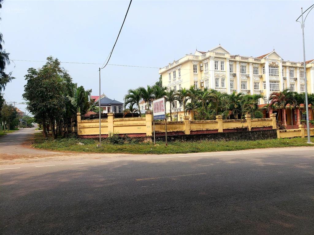 Chính chủ bán khách sạn ban mai  trương pháp  quảng bình, 3.332m2 siêu rộng đẹp và giá cực tốt