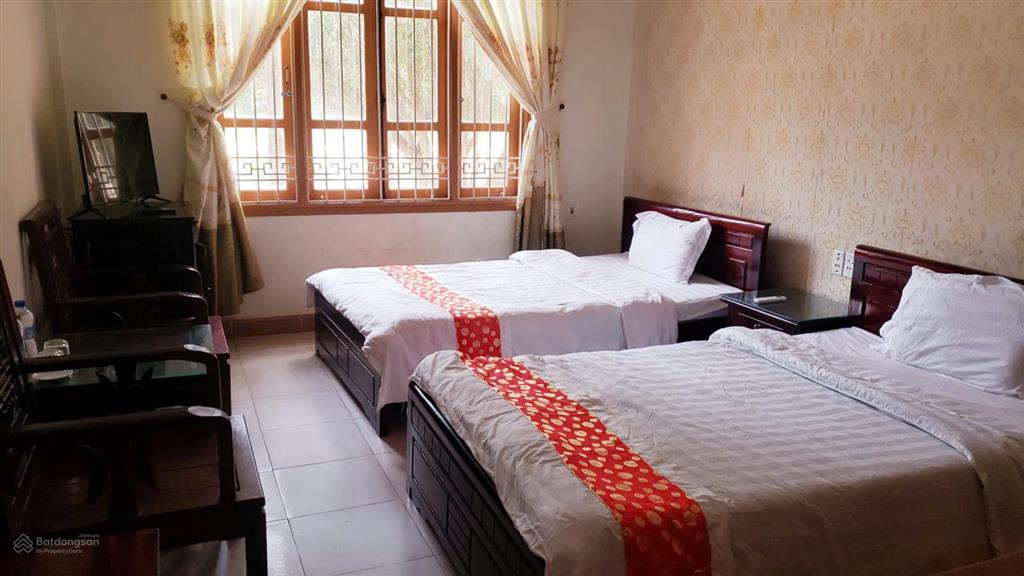 Chính chủ bán khách sạn ban mai  trương pháp  quảng bình, 3.332m2 siêu rộng đẹp và giá cực tốt