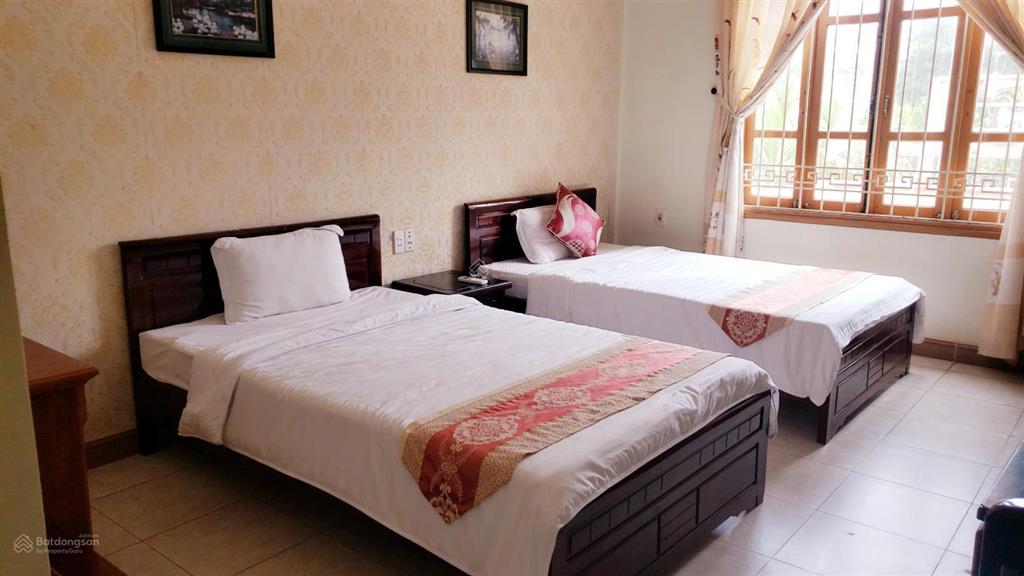 Chính chủ bán khách sạn ban mai  trương pháp  quảng bình, 3.332m2 siêu rộng đẹp và giá cực tốt