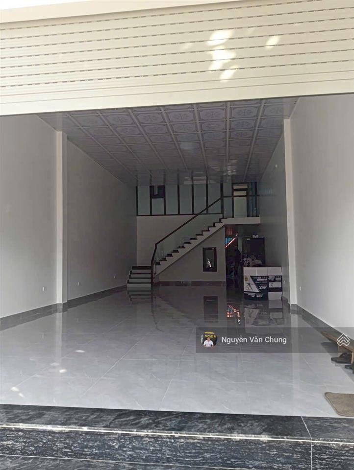 Bán nhà mặt đường đa phúc ngay chợ chiều 105m2 ngang 5,1m giá 4,6 tỷ