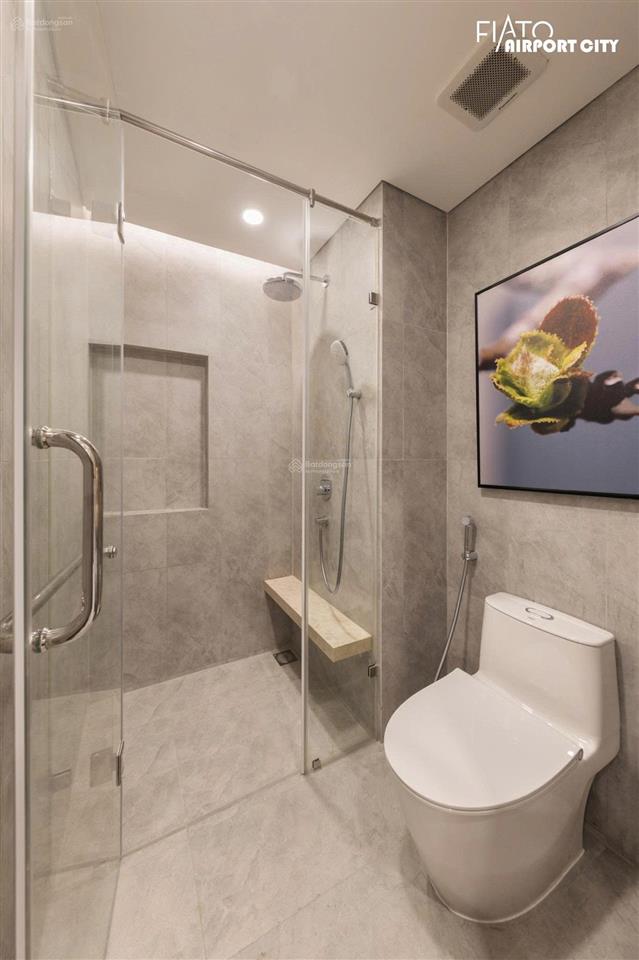 Chuyển nhượng căn 1pn  52m2. tòa f  mã căn fa. 12a. 05  giá 2.3 tỷ bao chi phí sang tên