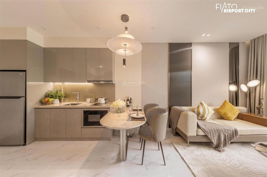 Chuyển nhượng căn 1pn  52m2. tòa f  mã căn fa. 12a. 05  giá 2.3 tỷ bao chi phí sang tên