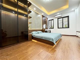 Cần cho thuê nhà riêng ngõ ô tô phố tây sơn, trung liệt, đống đa, hà nội. dt 42m2 x 3t. ô tô đỗ cửa