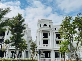 Biệt thự vvip đón đầu hạ tầng cầu trần hưng đạo view sân golf long biên