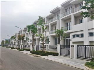 Chính chủ cho thuê biệt thự ciputra tây hồ, 180m2, 3 tầng, 5pn, 5wc. full đồ ở ngay, 0965 666 ***