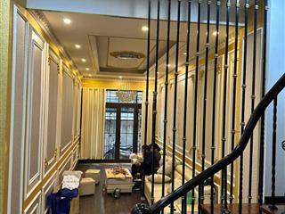 Cực hiếm bán nhà nghi tàm 2 mặt ngõ 5 tầng thang máy nhỉnh 15 tỷ, cách phố cổ vài bước chân